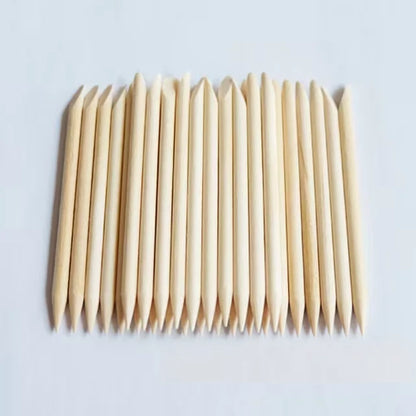 30 BATONS DE MANUCURE EN BOIS